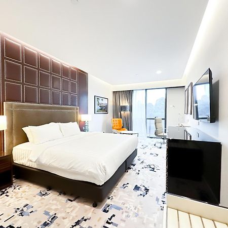 Platinum 2 By Dm Suites Klcc , Куала Лумпур Екстериор снимка