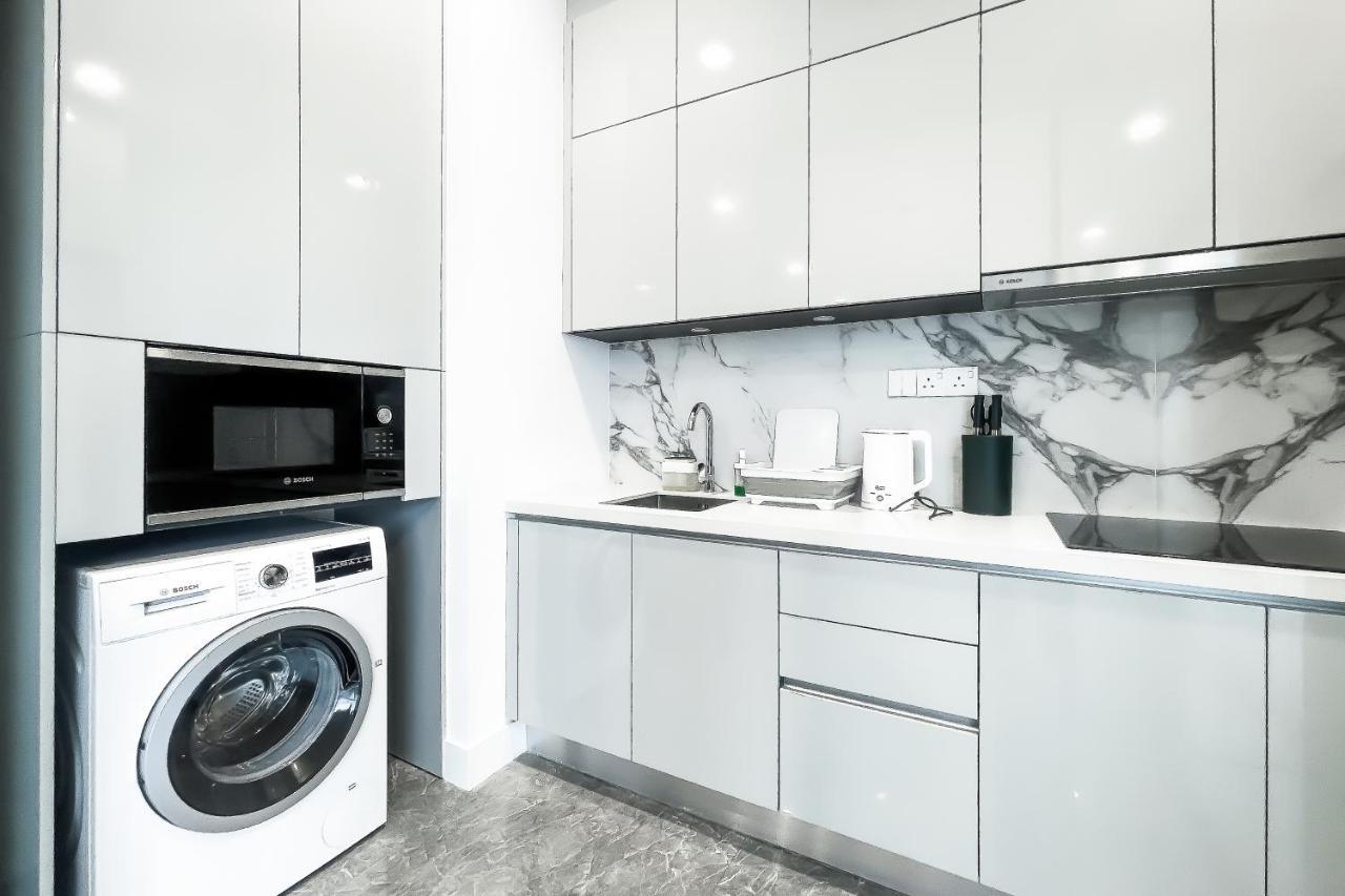 Platinum 2 By Dm Suites Klcc , Куала Лумпур Екстериор снимка